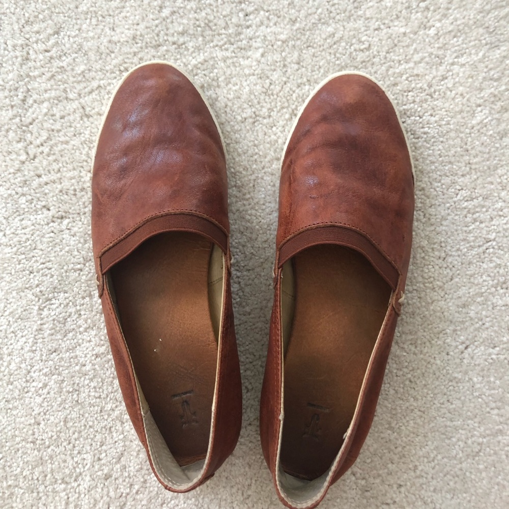 Frye leather flats